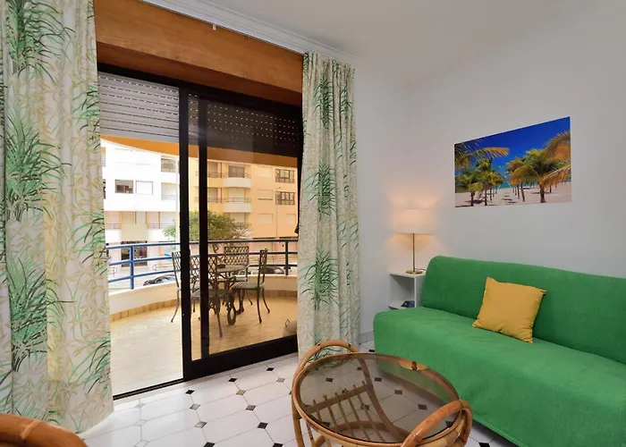 Palmeiras Beach Apartment